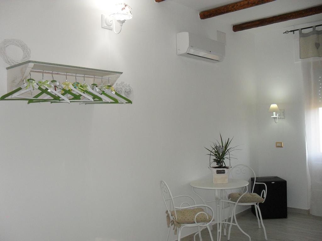 Bentu e Sole Villa Fertilia Ruang foto